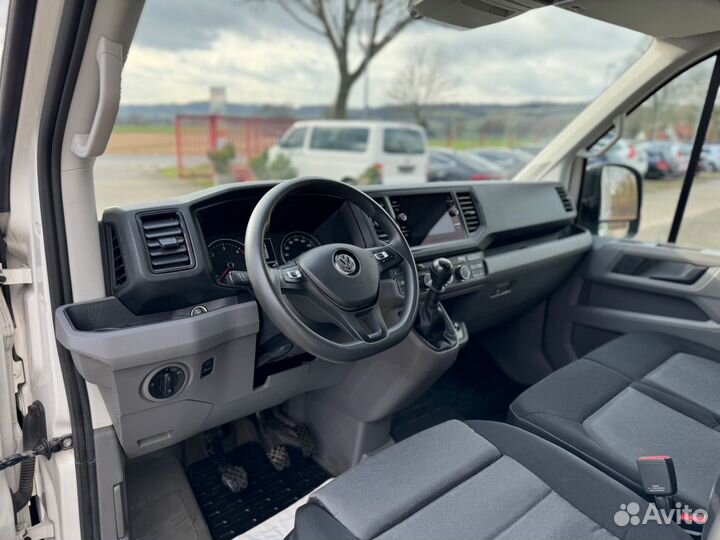 Volkswagen Crafter цельнометаллический, 2021