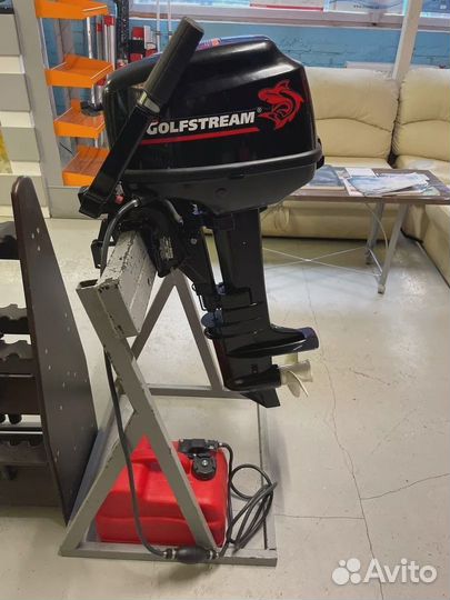 Лодочный мотор 2 такта Golfstream (Гольфстрим) T 9