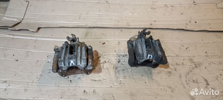 Суппорт задний Фольксваген Пассат Б5