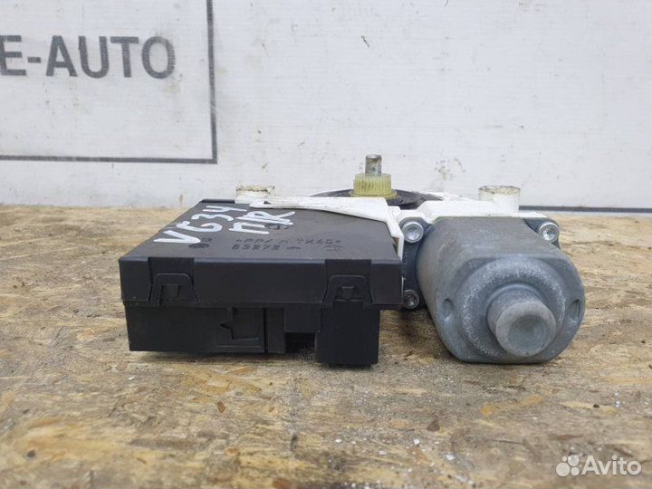 Моторчик стеклоподъемника Vw Golf Plus 1.6 2006