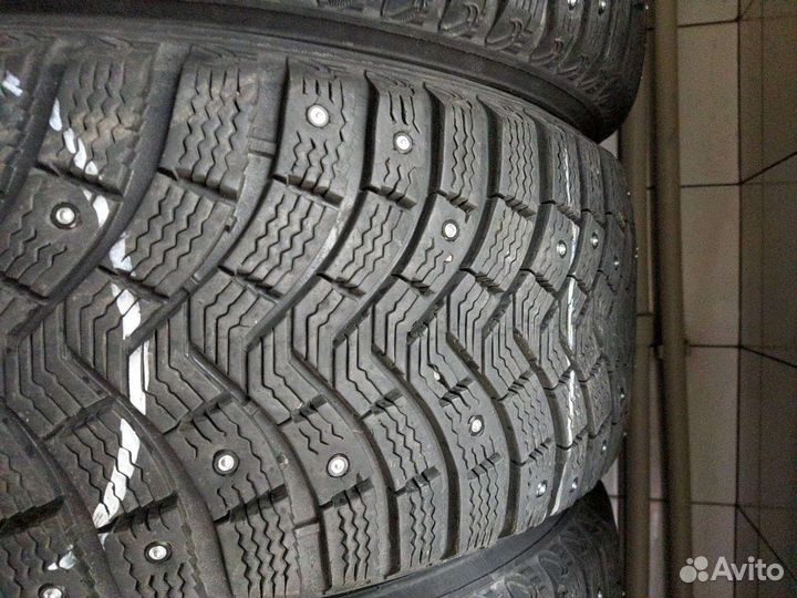 Michelin Latitude X-Ice North 2 225/60 R17
