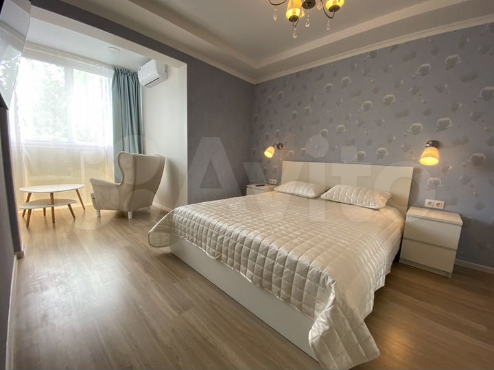 2-к. квартира, 62 м², 3/15 эт.