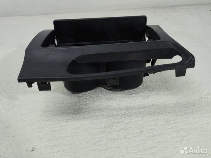 Подстаканник Mazda Mazda 6 GG LFF7 2006