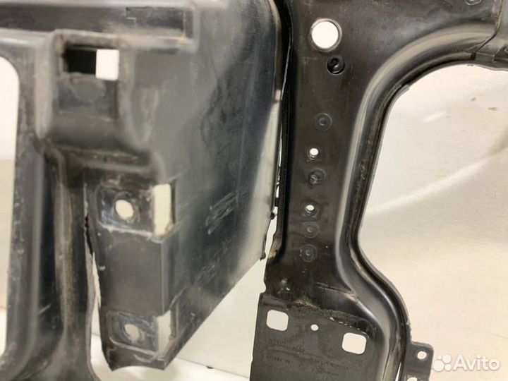 Панель передняя (телевизор) передний Bmw 3Er E90