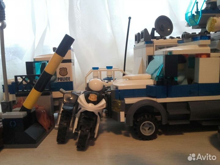 Lego cities,3 набора с инструкциями,2017г.оригин