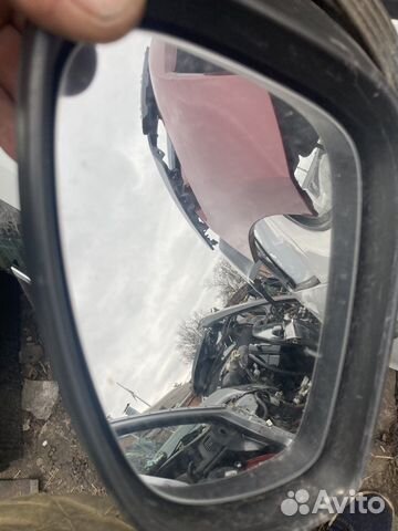 Зеркальный элемент левого зеркала Skoda roomster