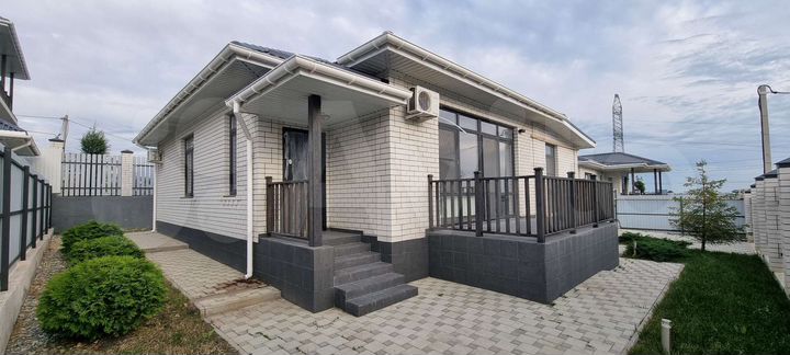 Дом 96,5 м² на участке 4 сот.