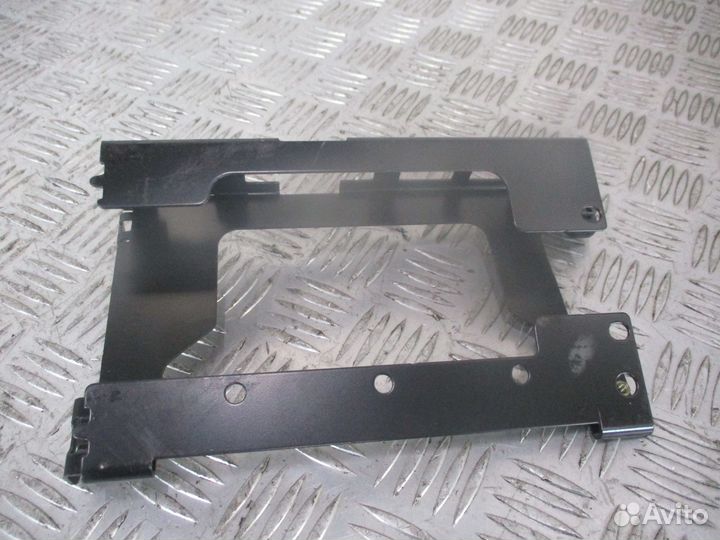 Кронштейн проводки Volvo 20720252