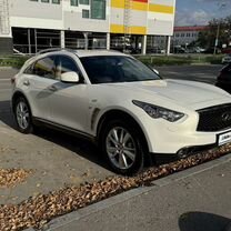 Infiniti QX70 3.7 AT, 2017, 56 900 км, с пробегом, цена 3 600 000 руб.