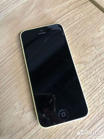 iPhone 5C, 16 ГБ