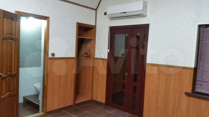 Свободного назначения, 90 м²