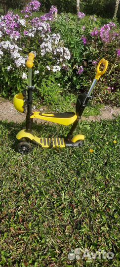 Самокат детский с сиденьем и ручкой