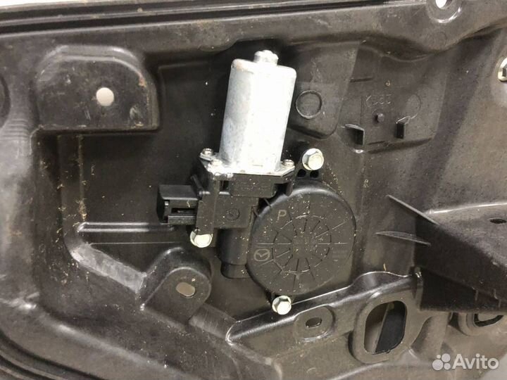 Стеклоподъемник электр. передний правый Mazda CX-5