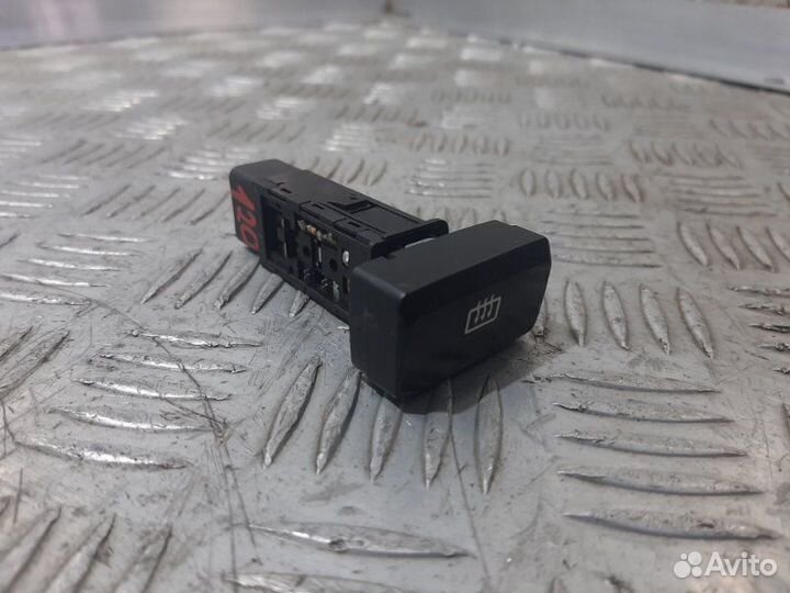 Кнопка обогрева заднего стекла задняя Kia Cerato