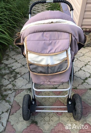 Коляска Amelia