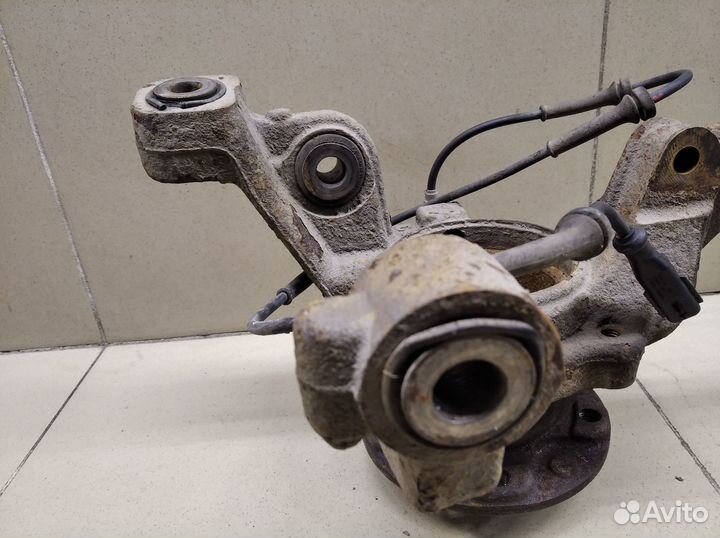 Кулак поворотный задний правый Duster 2012