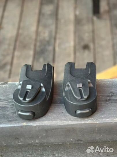 Детское кресло mima xari вместе с адаптерами