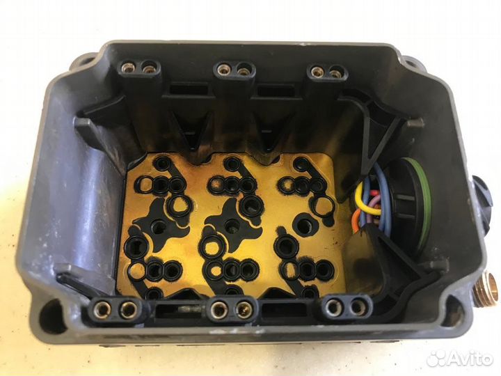 Корпус клапанов 2760914 (1493769, 2447369, 2082090