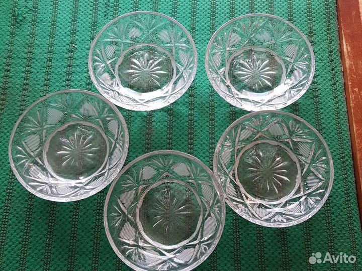 Розетки- блюдца