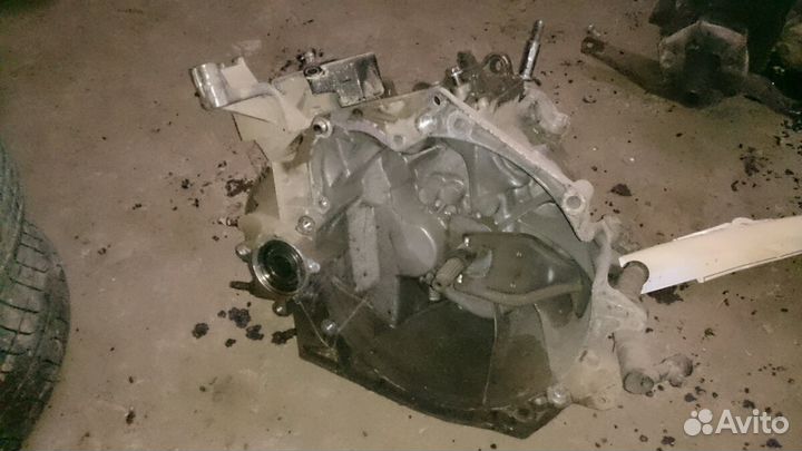 Механическая коробка передач на Ситроен С4