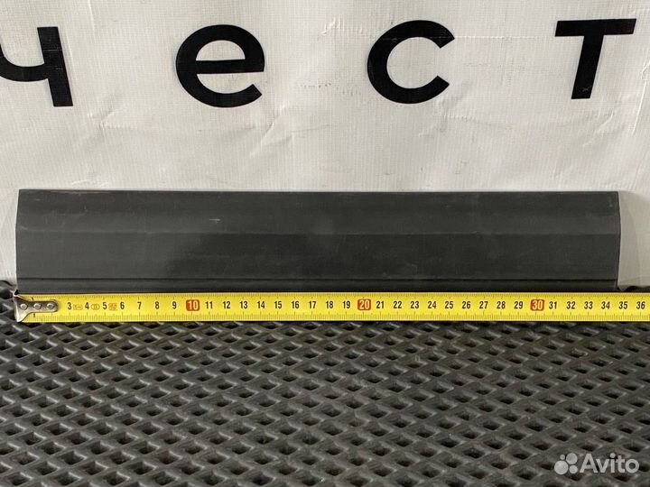 Резинка спойлера Volvo FH4 82632487