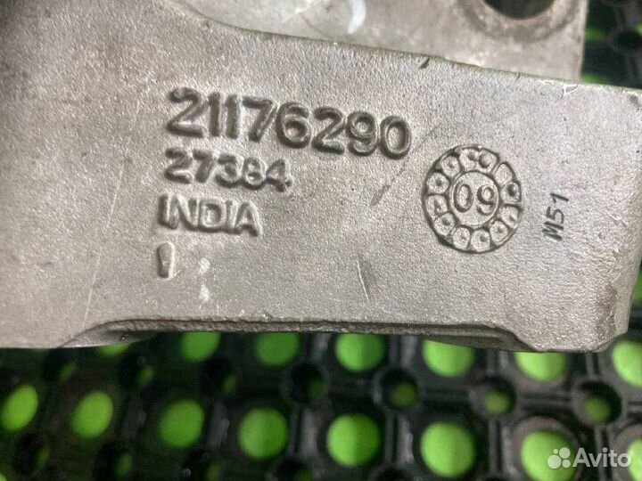 Кронштейн двигателя RVI premium