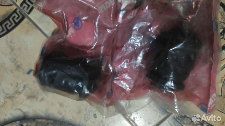 Сайлентблок рычага Toyota RAV4