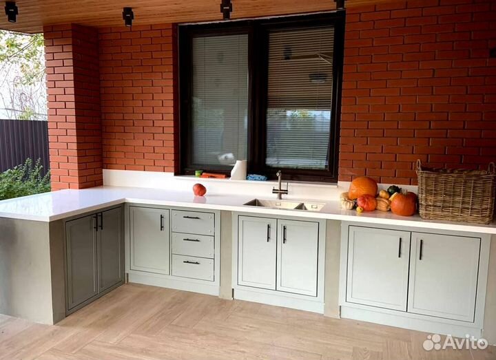 Кухня лофт из дерева и металла