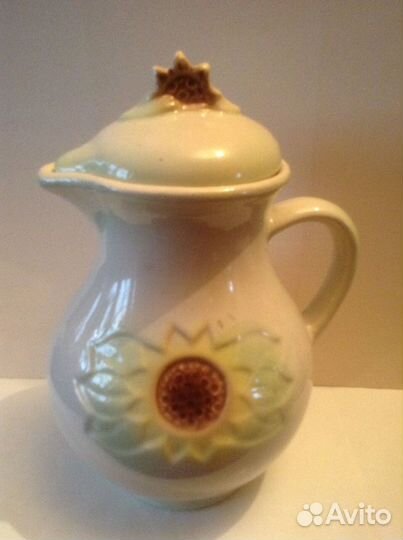 Молочник, кувшин и др