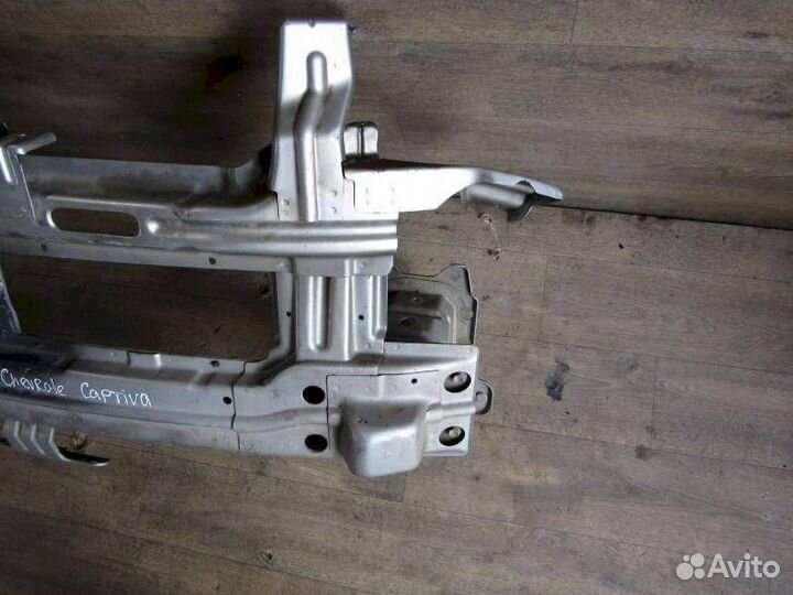 Панель передняя телевизор Chevrolet Captiva C100