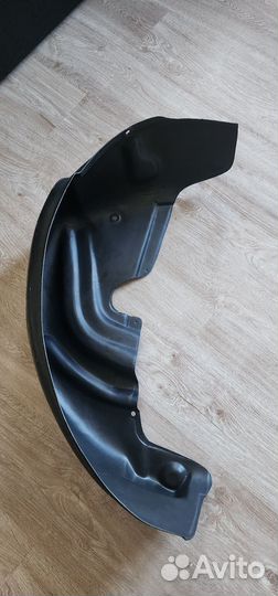 Подкрылок kia rio 3 Задний левый