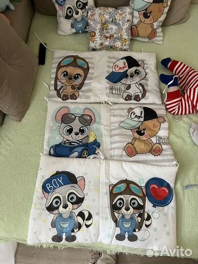 Бортики в кроватку и подушки