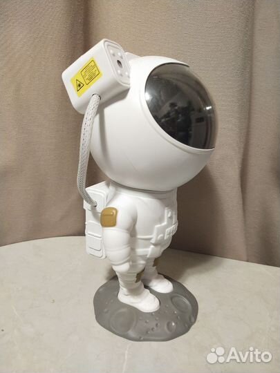 Проектор звездного неба космонавт