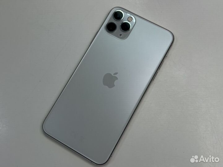 iPhone 11 Pro Max, 64 ГБ