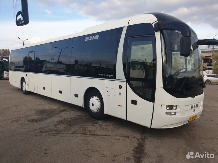 Заказ аренда автобусов микроавтобусов от 7-50 мест