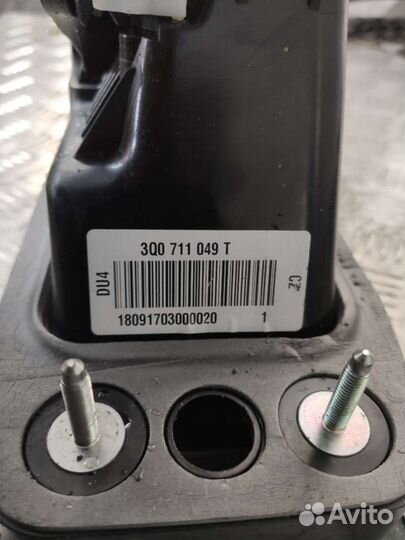 Кулиса Volkswagen Passat B8 1.5 3Q0711049T