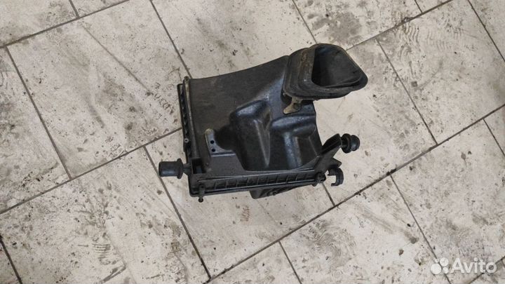 Корпус воздушного фильтра Chevrolet Cruze