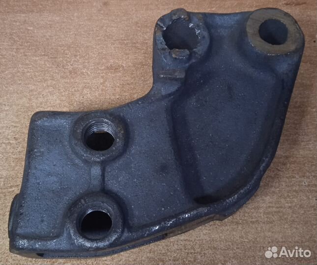 Кронштейн стоек культиватора