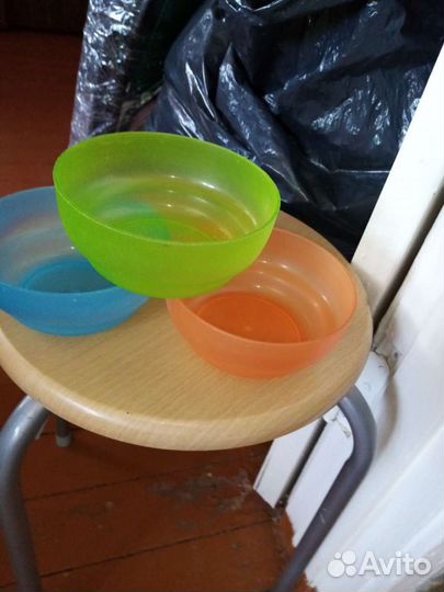 Чайные чашки с блюдцами