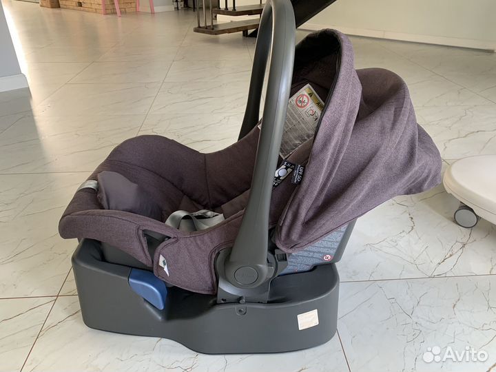 Автолюлька inglesina huggy с базой