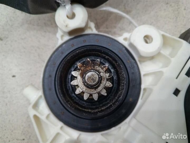 Моторчик стеклоподъемника передний правый Ford Fo