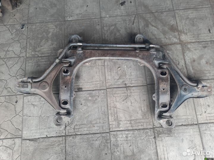 Подрамник audi 80 b3 1,8