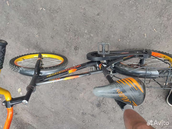 Продам велосипед детский бу