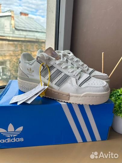 Кроссовки Adidas forum 84 low женские