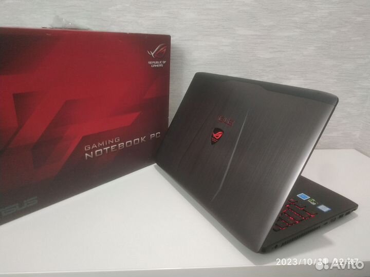 Asus ROG i7-6700HQ/GTX 960 4 GB/8 GB DDR4/SSD