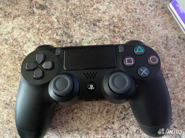 PS4 pro прошитая 1tb GoldHen 9.00