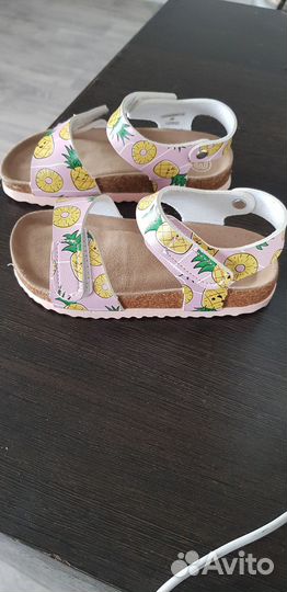 Сандалии для девочки 26