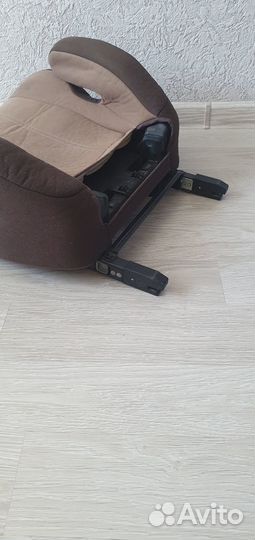 Детское автокресло