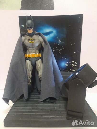 Фигурка batman Neca