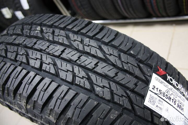 Yokohama Geolandar A/T G015 215/65 R16 98H